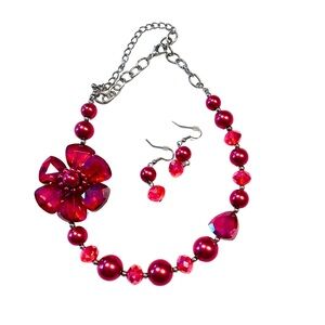 Red Beaded Statement Necklace with Flower Pendant & Matching Earrings